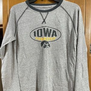 Boys Large 12-14 Gray Iowa Hawkeyes Long Sleeve Shirt